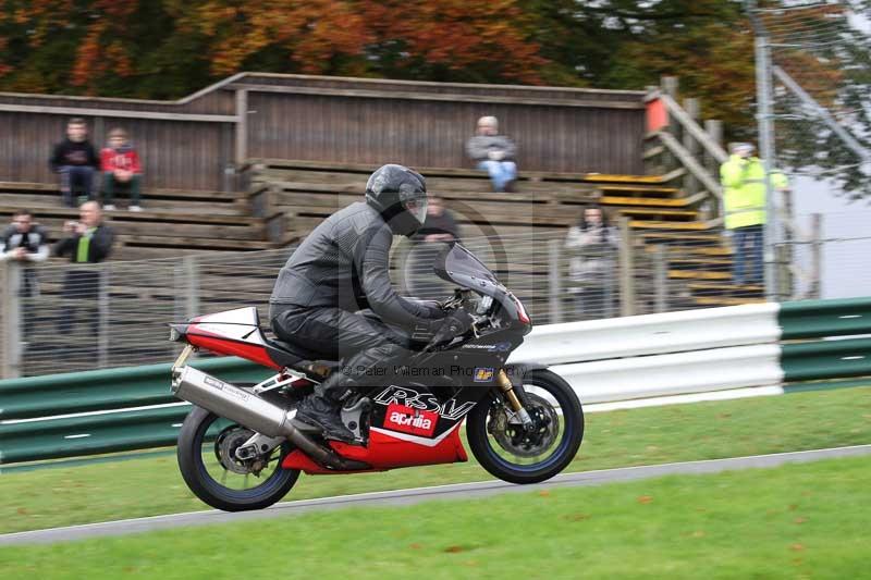 Motorcycle action photographs;Trackday digital images;cadwell;cadwell park photographs;event digital images;eventdigitalimages;motor racing louth lincolnshire;no limits trackdays;peter wileman photography;trackday;trackday photos