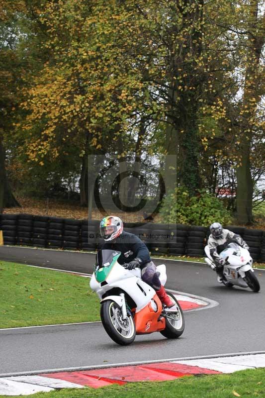 Motorcycle action photographs;Trackday digital images;cadwell;cadwell park photographs;event digital images;eventdigitalimages;motor racing louth lincolnshire;no limits trackdays;peter wileman photography;trackday;trackday photos
