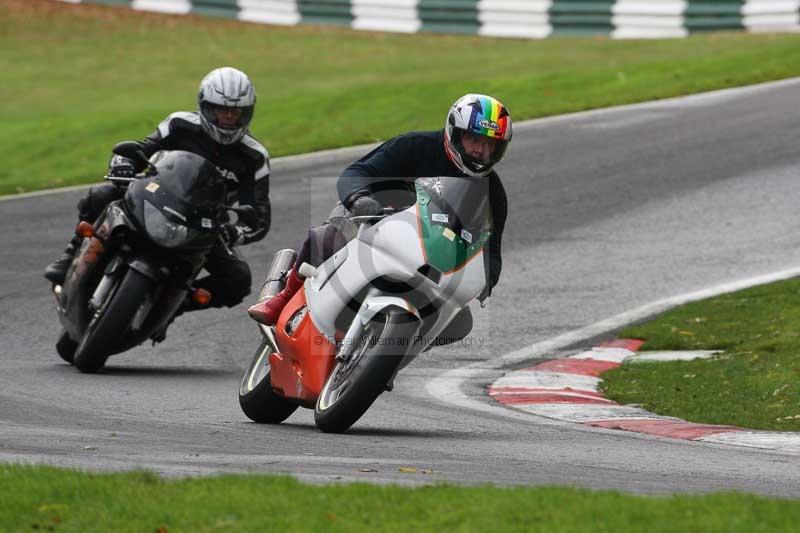Motorcycle action photographs;Trackday digital images;cadwell;cadwell park photographs;event digital images;eventdigitalimages;motor racing louth lincolnshire;no limits trackdays;peter wileman photography;trackday;trackday photos