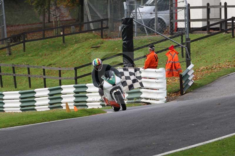 Motorcycle action photographs;Trackday digital images;cadwell;cadwell park photographs;event digital images;eventdigitalimages;motor racing louth lincolnshire;no limits trackdays;peter wileman photography;trackday;trackday photos