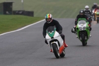 Motorcycle-action-photographs;Trackday-digital-images;cadwell;cadwell-park-photographs;event-digital-images;eventdigitalimages;motor-racing-louth-lincolnshire;no-limits-trackdays;peter-wileman-photography;trackday;trackday-photos