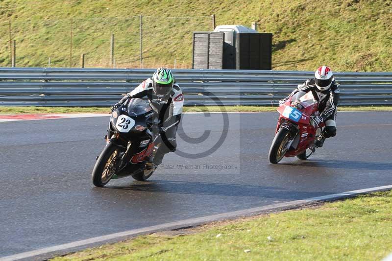 Motorcycle action photographs;Trackday digital images;event digital images;eventdigitalimages;no limits trackday;peter wileman photography;snetterton;snetterton circuit norfolk;snetterton photographs;trackday;trackday photos