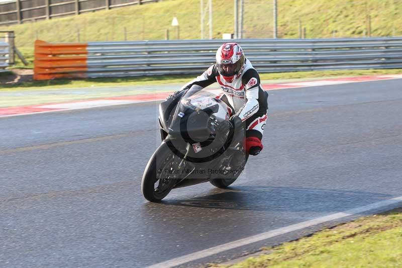 Motorcycle action photographs;Trackday digital images;event digital images;eventdigitalimages;no limits trackday;peter wileman photography;snetterton;snetterton circuit norfolk;snetterton photographs;trackday;trackday photos