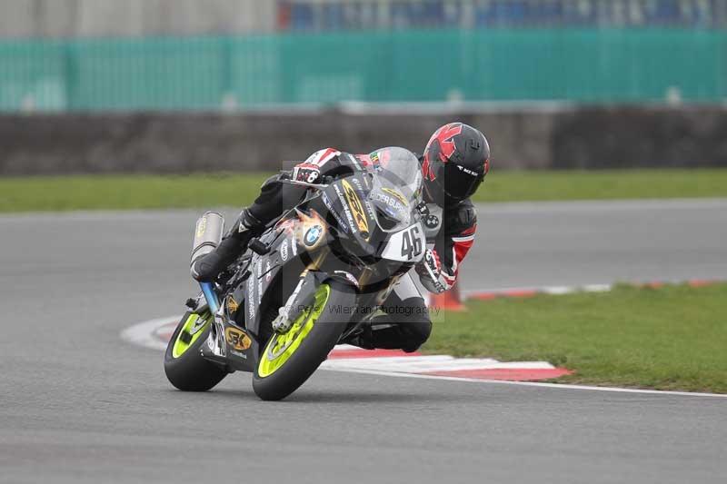 Motorcycle action photographs;Trackday digital images;event digital images;eventdigitalimages;no limits trackday;peter wileman photography;snetterton;snetterton circuit norfolk;snetterton photographs;trackday;trackday photos