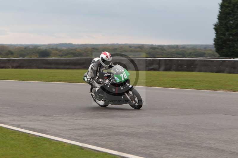 Motorcycle action photographs;Trackday digital images;event digital images;eventdigitalimages;no limits trackday;peter wileman photography;snetterton;snetterton circuit norfolk;snetterton photographs;trackday;trackday photos