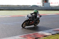 Motorcycle-action-photographs;Trackday-digital-images;event-digital-images;eventdigitalimages;no-limits-trackday;peter-wileman-photography;snetterton;snetterton-circuit-norfolk;snetterton-photographs;trackday;trackday-photos