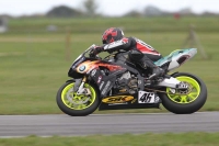 Motorcycle-action-photographs;Trackday-digital-images;event-digital-images;eventdigitalimages;no-limits-trackday;peter-wileman-photography;snetterton;snetterton-circuit-norfolk;snetterton-photographs;trackday;trackday-photos