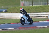 Motorcycle-action-photographs;Trackday-digital-images;event-digital-images;eventdigitalimages;no-limits-trackday;peter-wileman-photography;snetterton;snetterton-circuit-norfolk;snetterton-photographs;trackday;trackday-photos
