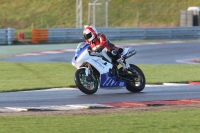 Motorcycle-action-photographs;Trackday-digital-images;event-digital-images;eventdigitalimages;no-limits-trackday;peter-wileman-photography;snetterton;snetterton-circuit-norfolk;snetterton-photographs;trackday;trackday-photos