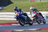 Motorcycle-action-photographs;Trackday-digital-images;event-digital-images;eventdigitalimages;no-limits-trackday;peter-wileman-photography;snetterton;snetterton-circuit-norfolk;snetterton-photographs;trackday;trackday-photos