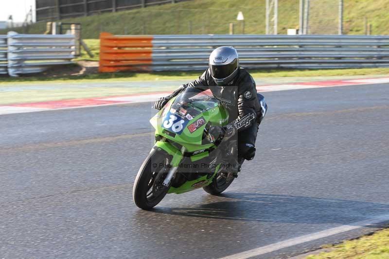 Motorcycle action photographs;Trackday digital images;event digital images;eventdigitalimages;no limits trackday;peter wileman photography;snetterton;snetterton circuit norfolk;snetterton photographs;trackday;trackday photos