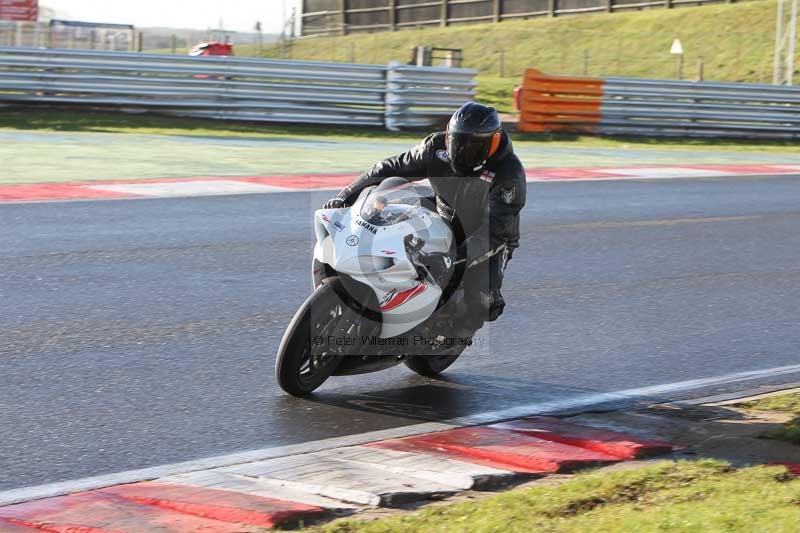 Motorcycle action photographs;Trackday digital images;event digital images;eventdigitalimages;no limits trackday;peter wileman photography;snetterton;snetterton circuit norfolk;snetterton photographs;trackday;trackday photos