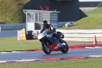 Motorcycle-action-photographs;Trackday-digital-images;event-digital-images;eventdigitalimages;no-limits-trackday;peter-wileman-photography;snetterton;snetterton-circuit-norfolk;snetterton-photographs;trackday;trackday-photos