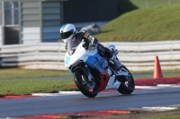 Motorcycle-action-photographs;Trackday-digital-images;event-digital-images;eventdigitalimages;no-limits-trackday;peter-wileman-photography;snetterton;snetterton-circuit-norfolk;snetterton-photographs;trackday;trackday-photos