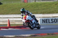 Motorcycle-action-photographs;Trackday-digital-images;event-digital-images;eventdigitalimages;no-limits-trackday;peter-wileman-photography;snetterton;snetterton-circuit-norfolk;snetterton-photographs;trackday;trackday-photos