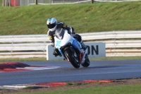 Motorcycle-action-photographs;Trackday-digital-images;event-digital-images;eventdigitalimages;no-limits-trackday;peter-wileman-photography;snetterton;snetterton-circuit-norfolk;snetterton-photographs;trackday;trackday-photos