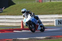 Motorcycle-action-photographs;Trackday-digital-images;event-digital-images;eventdigitalimages;no-limits-trackday;peter-wileman-photography;snetterton;snetterton-circuit-norfolk;snetterton-photographs;trackday;trackday-photos