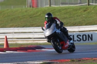 Motorcycle-action-photographs;Trackday-digital-images;event-digital-images;eventdigitalimages;no-limits-trackday;peter-wileman-photography;snetterton;snetterton-circuit-norfolk;snetterton-photographs;trackday;trackday-photos