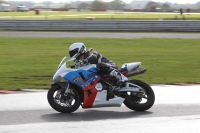 Motorcycle-action-photographs;Trackday-digital-images;event-digital-images;eventdigitalimages;no-limits-trackday;peter-wileman-photography;snetterton;snetterton-circuit-norfolk;snetterton-photographs;trackday;trackday-photos