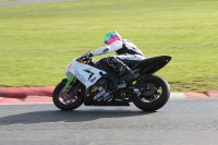Motorcycle-action-photographs;Trackday-digital-images;event-digital-images;eventdigitalimages;no-limits-trackday;peter-wileman-photography;snetterton;snetterton-circuit-norfolk;snetterton-photographs;trackday;trackday-photos