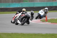 Motorcycle-action-photographs;Trackday-digital-images;event-digital-images;eventdigitalimages;no-limits-trackday;peter-wileman-photography;snetterton;snetterton-circuit-norfolk;snetterton-photographs;trackday;trackday-photos