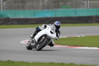 Motorcycle-action-photographs;Trackday-digital-images;event-digital-images;eventdigitalimages;no-limits-trackday;peter-wileman-photography;snetterton;snetterton-circuit-norfolk;snetterton-photographs;trackday;trackday-photos