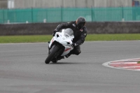 Motorcycle-action-photographs;Trackday-digital-images;event-digital-images;eventdigitalimages;no-limits-trackday;peter-wileman-photography;snetterton;snetterton-circuit-norfolk;snetterton-photographs;trackday;trackday-photos