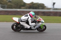 Motorcycle-action-photographs;Trackday-digital-images;event-digital-images;eventdigitalimages;no-limits-trackday;peter-wileman-photography;snetterton;snetterton-circuit-norfolk;snetterton-photographs;trackday;trackday-photos