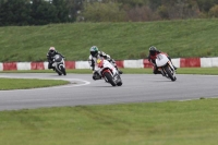 Motorcycle-action-photographs;Trackday-digital-images;event-digital-images;eventdigitalimages;no-limits-trackday;peter-wileman-photography;snetterton;snetterton-circuit-norfolk;snetterton-photographs;trackday;trackday-photos