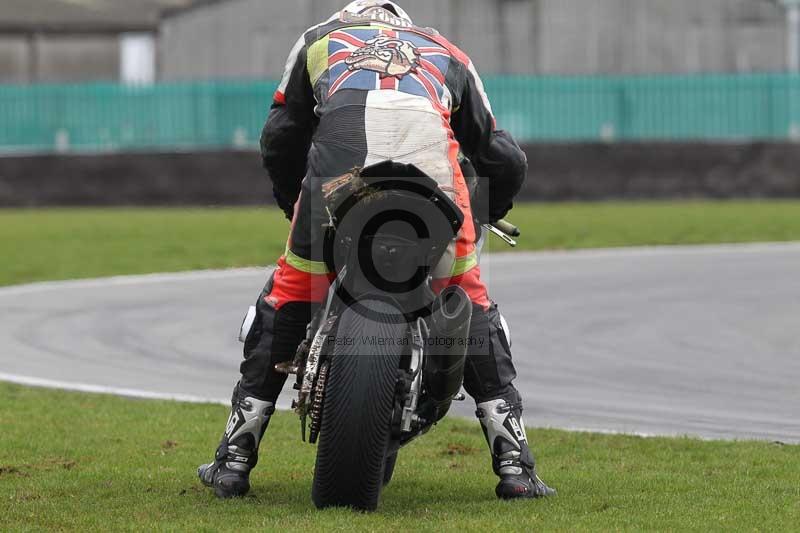 Motorcycle action photographs;Trackday digital images;event digital images;eventdigitalimages;no limits trackday;peter wileman photography;snetterton;snetterton circuit norfolk;snetterton photographs;trackday;trackday photos