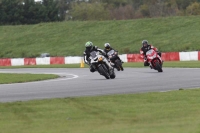 Motorcycle-action-photographs;Trackday-digital-images;event-digital-images;eventdigitalimages;no-limits-trackday;peter-wileman-photography;snetterton;snetterton-circuit-norfolk;snetterton-photographs;trackday;trackday-photos