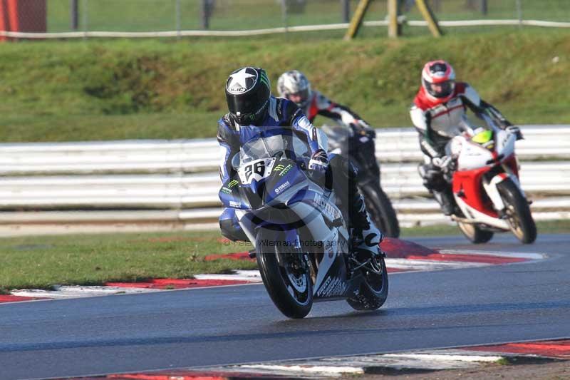 Motorcycle action photographs;Trackday digital images;event digital images;eventdigitalimages;no limits trackday;peter wileman photography;snetterton;snetterton circuit norfolk;snetterton photographs;trackday;trackday photos