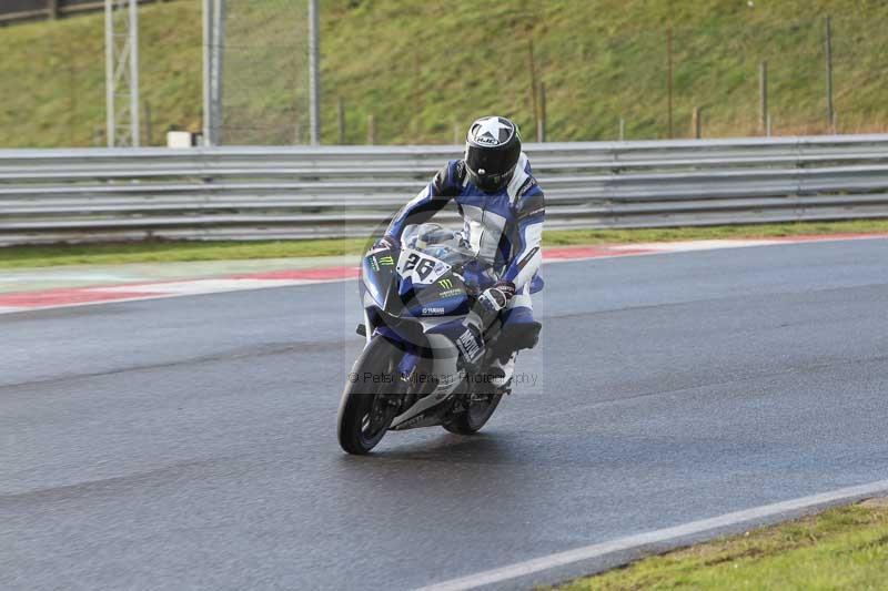 Motorcycle action photographs;Trackday digital images;event digital images;eventdigitalimages;no limits trackday;peter wileman photography;snetterton;snetterton circuit norfolk;snetterton photographs;trackday;trackday photos