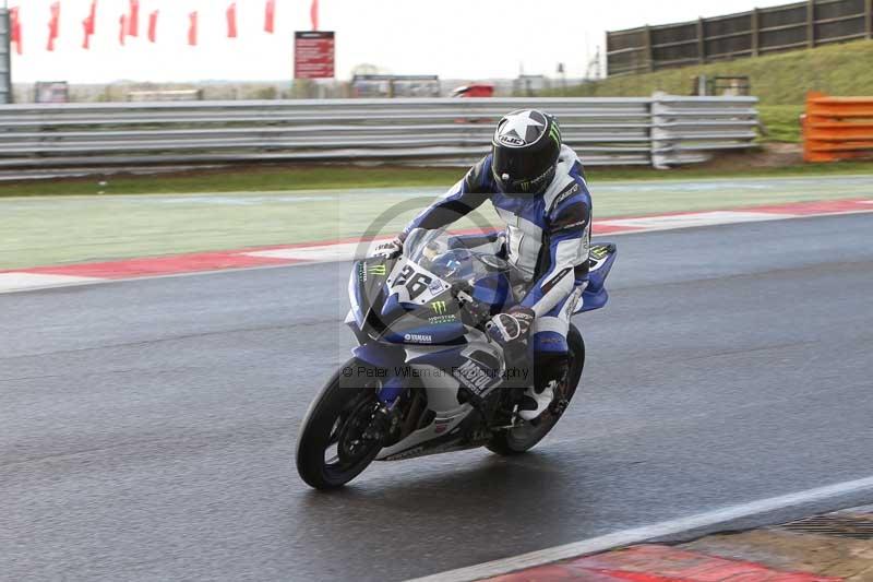 Motorcycle action photographs;Trackday digital images;event digital images;eventdigitalimages;no limits trackday;peter wileman photography;snetterton;snetterton circuit norfolk;snetterton photographs;trackday;trackday photos