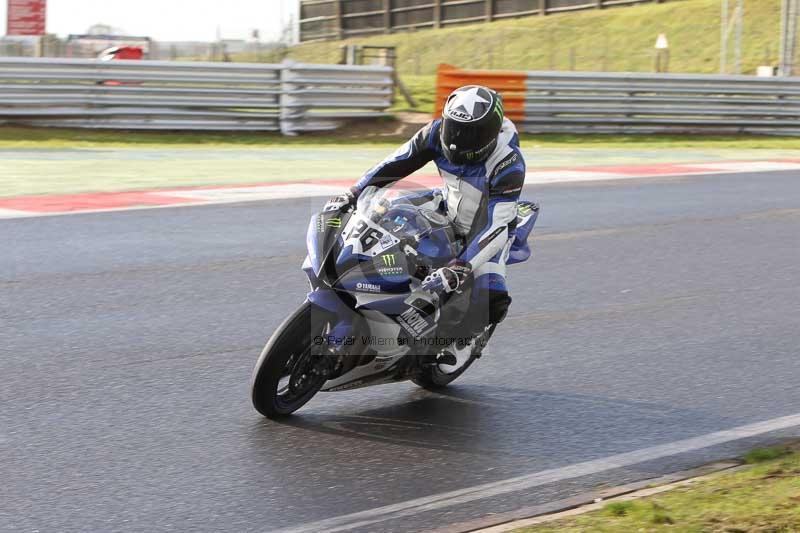 Motorcycle action photographs;Trackday digital images;event digital images;eventdigitalimages;no limits trackday;peter wileman photography;snetterton;snetterton circuit norfolk;snetterton photographs;trackday;trackday photos