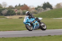Motorcycle-action-photographs;Trackday-digital-images;event-digital-images;eventdigitalimages;no-limits-trackday;peter-wileman-photography;snetterton;snetterton-circuit-norfolk;snetterton-photographs;trackday;trackday-photos