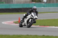 Motorcycle-action-photographs;Trackday-digital-images;event-digital-images;eventdigitalimages;no-limits-trackday;peter-wileman-photography;snetterton;snetterton-circuit-norfolk;snetterton-photographs;trackday;trackday-photos