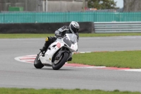 Motorcycle-action-photographs;Trackday-digital-images;event-digital-images;eventdigitalimages;no-limits-trackday;peter-wileman-photography;snetterton;snetterton-circuit-norfolk;snetterton-photographs;trackday;trackday-photos