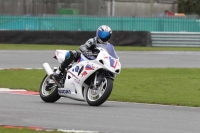 Motorcycle-action-photographs;Trackday-digital-images;event-digital-images;eventdigitalimages;no-limits-trackday;peter-wileman-photography;snetterton;snetterton-circuit-norfolk;snetterton-photographs;trackday;trackday-photos