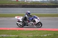 Motorcycle-action-photographs;Trackday-digital-images;event-digital-images;eventdigitalimages;no-limits-trackday;peter-wileman-photography;snetterton;snetterton-circuit-norfolk;snetterton-photographs;trackday;trackday-photos
