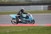 Motorcycle-action-photographs;Trackday-digital-images;event-digital-images;eventdigitalimages;no-limits-trackday;peter-wileman-photography;snetterton;snetterton-circuit-norfolk;snetterton-photographs;trackday;trackday-photos