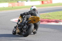 Motorcycle-action-photographs;Trackday-digital-images;event-digital-images;eventdigitalimages;no-limits-trackday;peter-wileman-photography;snetterton;snetterton-circuit-norfolk;snetterton-photographs;trackday;trackday-photos
