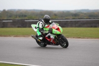 Motorcycle-action-photographs;Trackday-digital-images;event-digital-images;eventdigitalimages;no-limits-trackday;peter-wileman-photography;snetterton;snetterton-circuit-norfolk;snetterton-photographs;trackday;trackday-photos