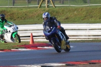 Motorcycle-action-photographs;Trackday-digital-images;event-digital-images;eventdigitalimages;no-limits-trackday;peter-wileman-photography;snetterton;snetterton-circuit-norfolk;snetterton-photographs;trackday;trackday-photos