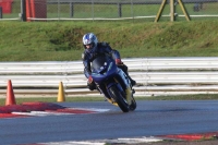 Motorcycle-action-photographs;Trackday-digital-images;event-digital-images;eventdigitalimages;no-limits-trackday;peter-wileman-photography;snetterton;snetterton-circuit-norfolk;snetterton-photographs;trackday;trackday-photos