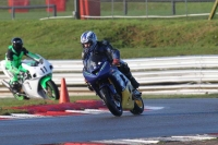 Motorcycle-action-photographs;Trackday-digital-images;event-digital-images;eventdigitalimages;no-limits-trackday;peter-wileman-photography;snetterton;snetterton-circuit-norfolk;snetterton-photographs;trackday;trackday-photos