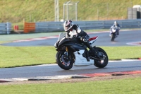 Motorcycle-action-photographs;Trackday-digital-images;event-digital-images;eventdigitalimages;no-limits-trackday;peter-wileman-photography;snetterton;snetterton-circuit-norfolk;snetterton-photographs;trackday;trackday-photos