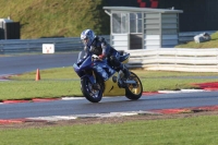 Motorcycle-action-photographs;Trackday-digital-images;event-digital-images;eventdigitalimages;no-limits-trackday;peter-wileman-photography;snetterton;snetterton-circuit-norfolk;snetterton-photographs;trackday;trackday-photos