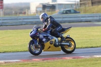 Motorcycle-action-photographs;Trackday-digital-images;event-digital-images;eventdigitalimages;no-limits-trackday;peter-wileman-photography;snetterton;snetterton-circuit-norfolk;snetterton-photographs;trackday;trackday-photos