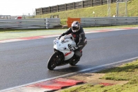 Motorcycle-action-photographs;Trackday-digital-images;event-digital-images;eventdigitalimages;no-limits-trackday;peter-wileman-photography;snetterton;snetterton-circuit-norfolk;snetterton-photographs;trackday;trackday-photos